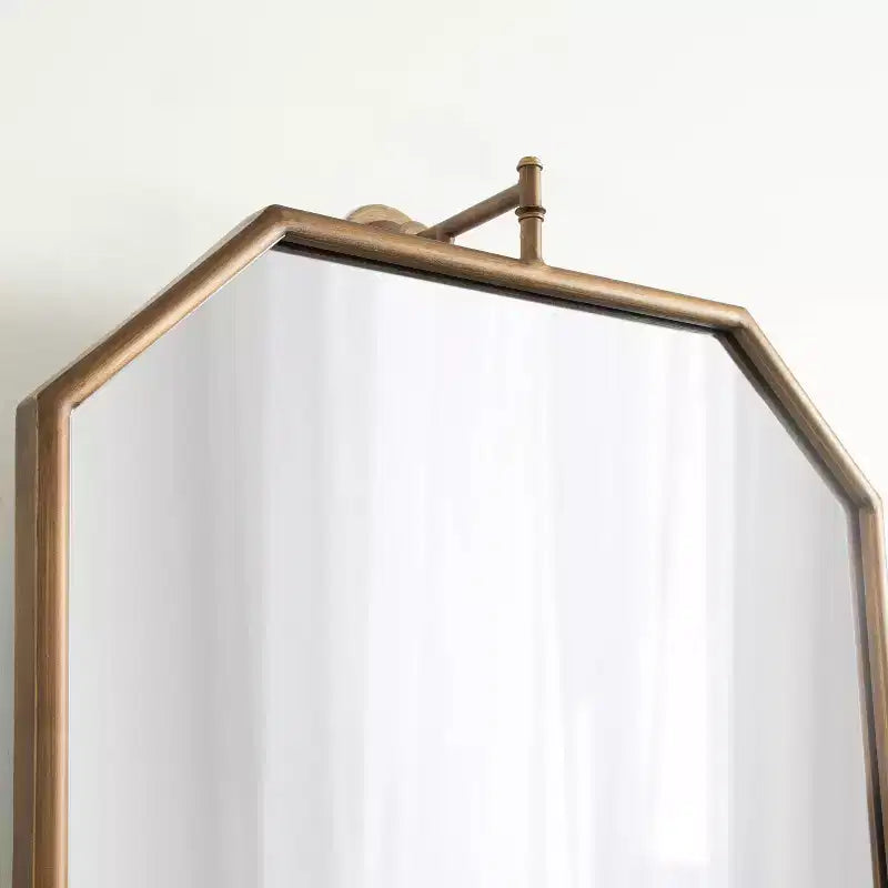 Specchio da parete Octagon Pivot con cornice in ferro, oro