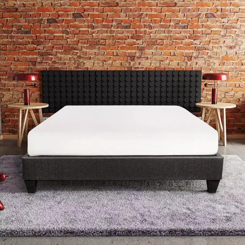 Base letto imbottita grigio scuro con piattaforma