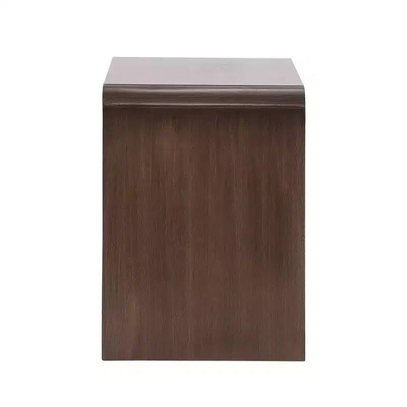 Comodino moderno curvo con 2 cassetti e ripiano aperto – Noce