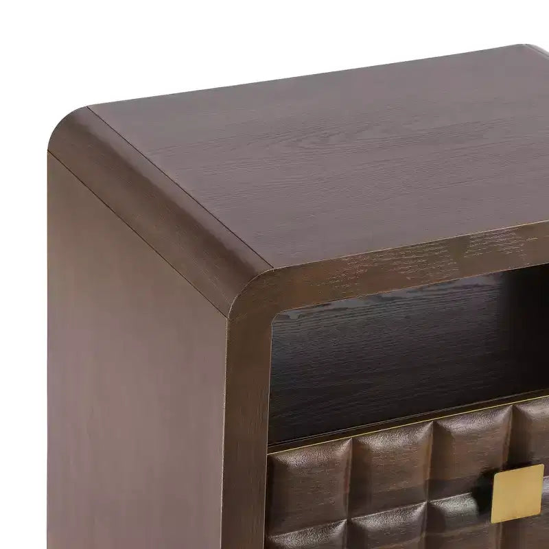 Comodino moderno curvo con 2 cassetti e ripiano aperto – Noce