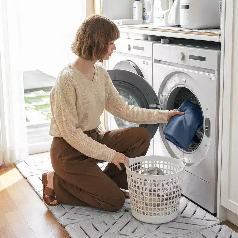 Divano sezionale modulare convertibile a 4 posti con contenitore
