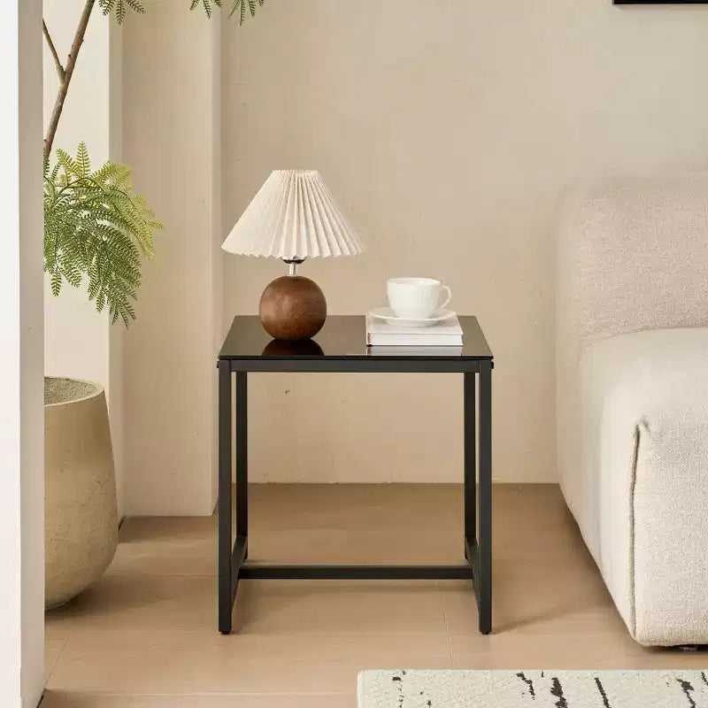 Set di 2 comodini in MDF nero con gambe in metallo, tavolini moderni per camera da letto