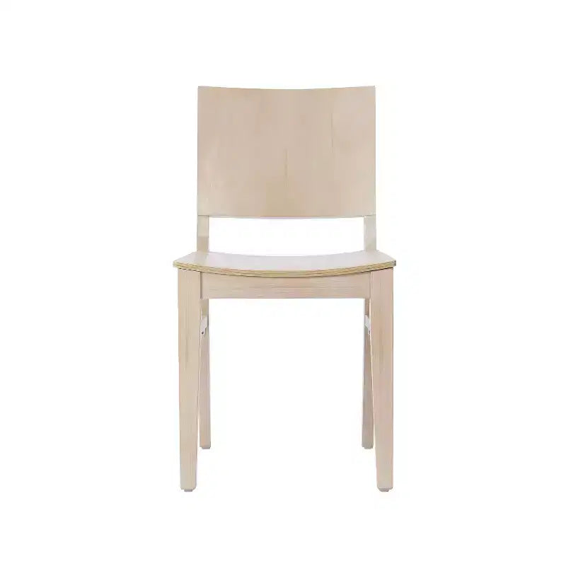 Sedia da pranzo con schienale curvo e struttura in legno massello