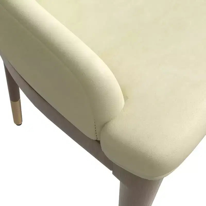 Sedia da pranzo moderna in pelle con gambe in legno di gomma