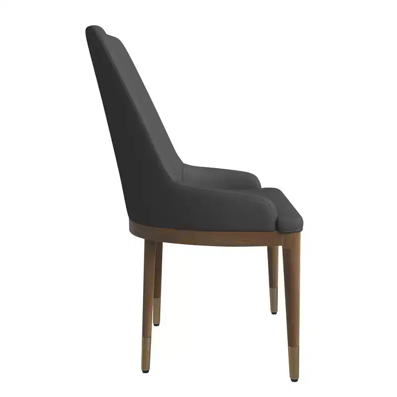 Sedia da pranzo moderna in pelle con gambe in legno di gomma