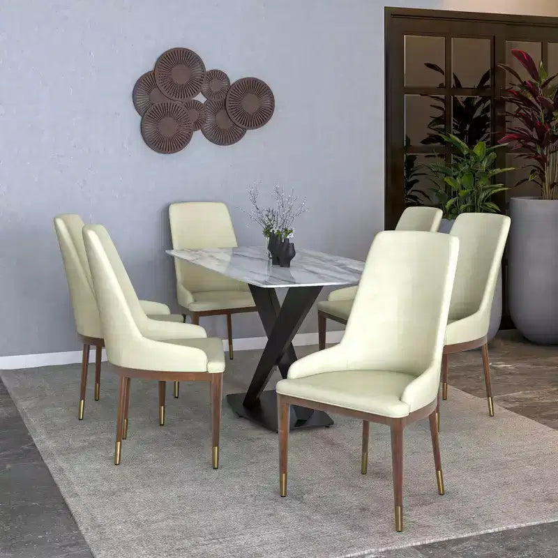 Sedia da pranzo moderna in pelle con gambe in legno di gomma